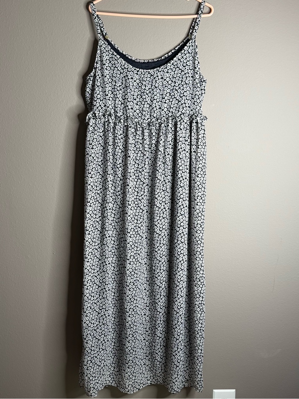 City Casuals spaghetti straps ruffled waistline Floral Print Maxi Dress Sz 16